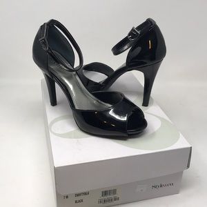 Style&Co. Shinny patent black heels size 7M